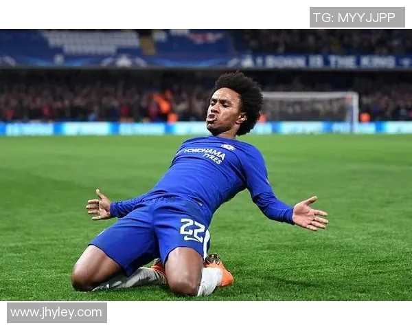 足球明星踢号码牌的背后故事与他们的荣耀时刻揭秘